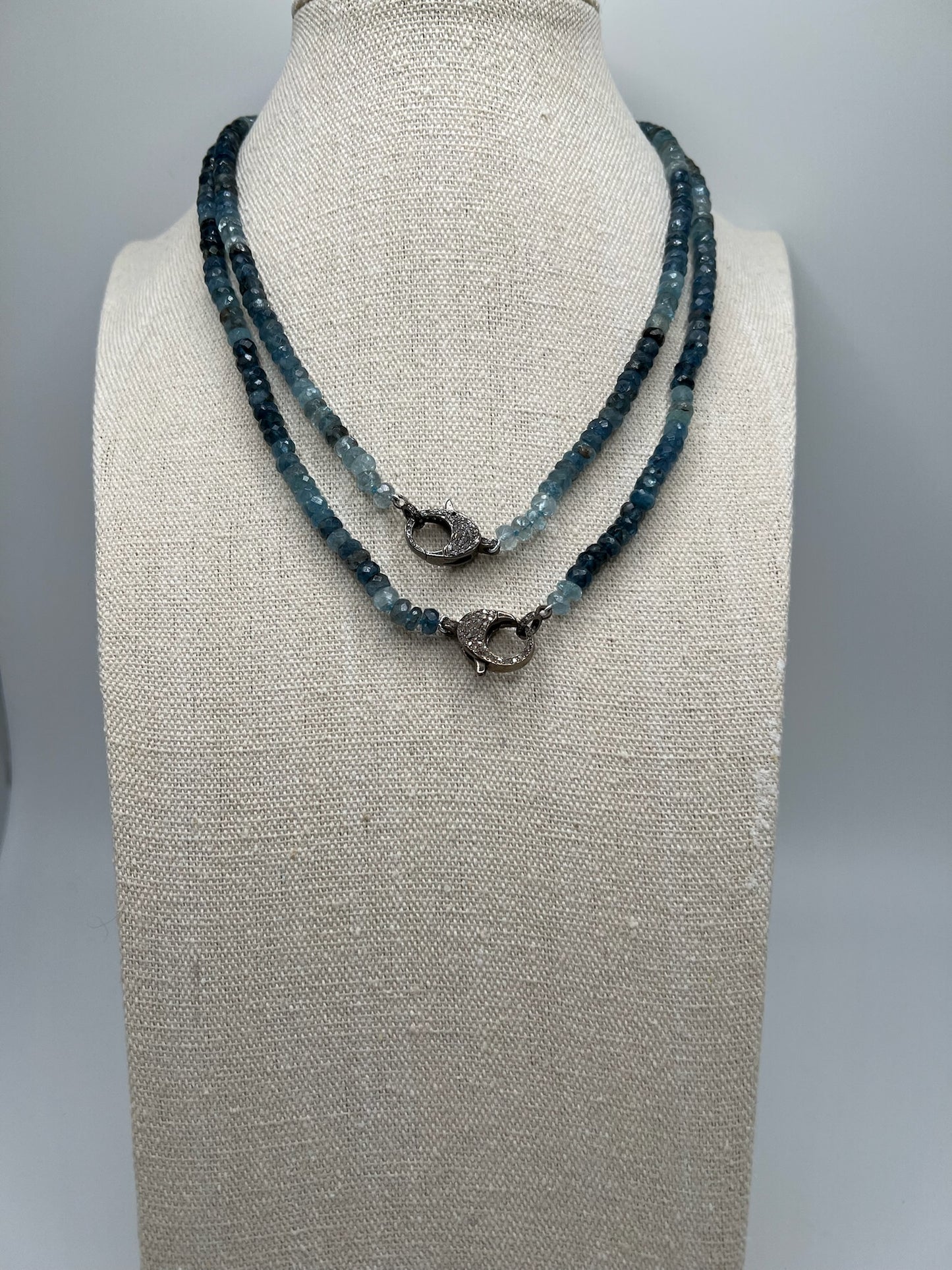 Aquamarine necklace with Diamond clasp