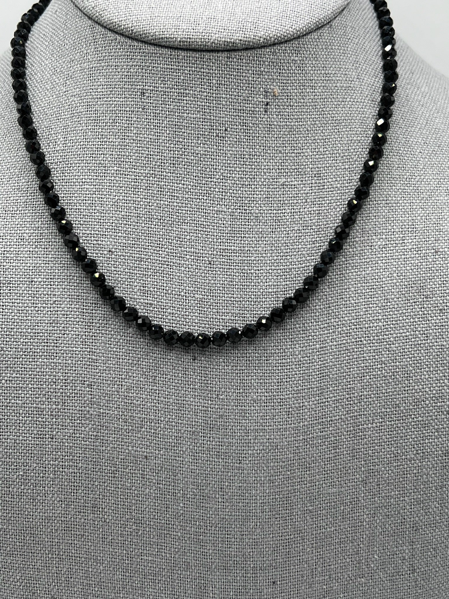 Black spinelle single with gold filled clasp